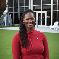 Nyauna Cravens